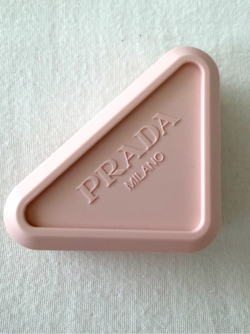 Prada Touch Cream To Powder Blush in Peach - Picture 2 of 4